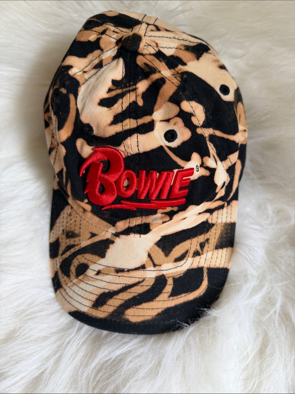 American Needle David Bowie' Baseball Cap - Black, Tan & Red